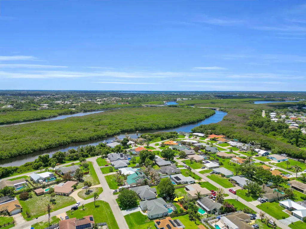 842 SE Quiescent Lane Port St Lucie FL 34983
