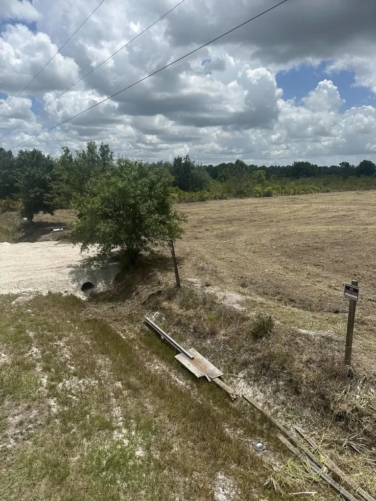 17980 NW 252nd Street Okeechobee FL 34972