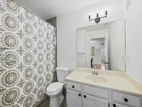 5095 Heatherhill Boca Raton FL 33486