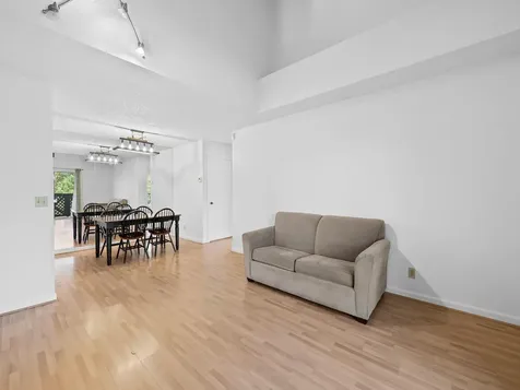5095 Heatherhill Boca Raton FL 33486