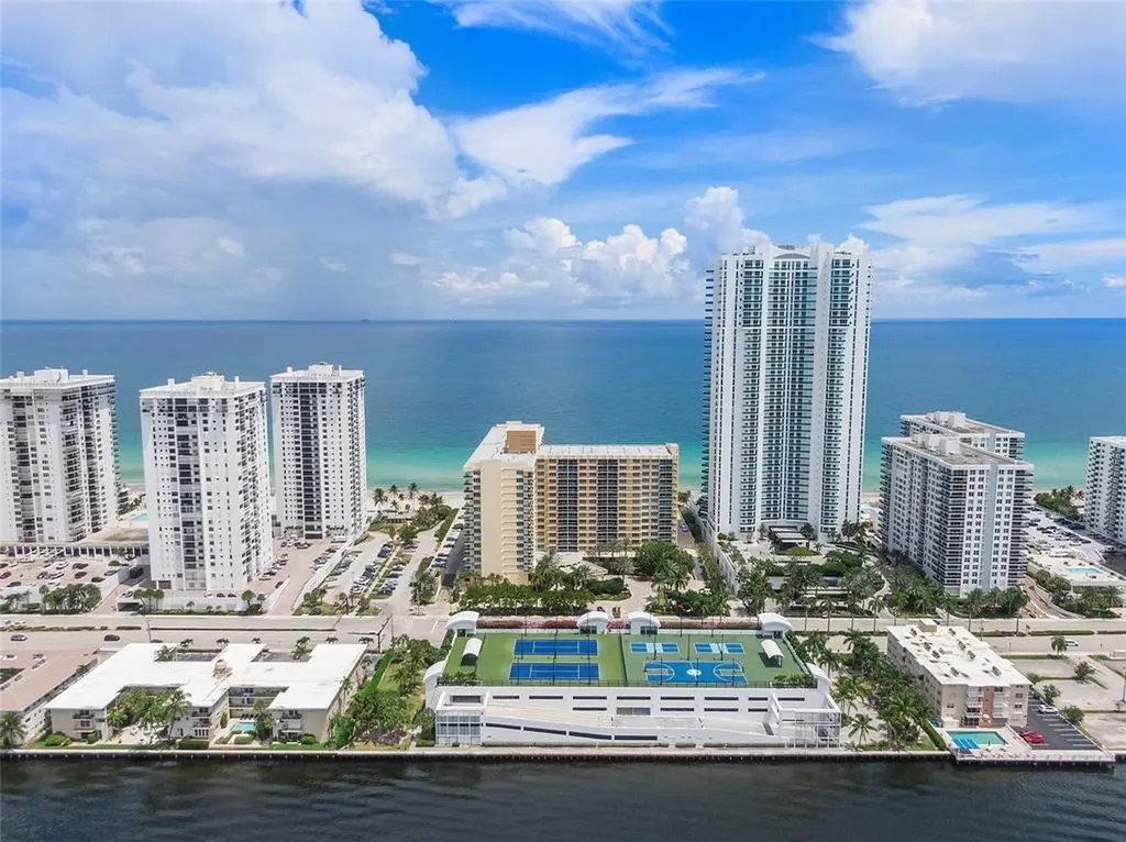 2501 S Ocean Drive Hollywood FL 33019
