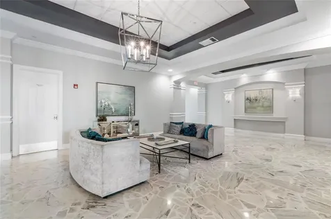 2501 S Ocean Drive Hollywood FL 33019
