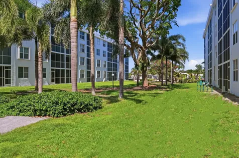 2008 S Federal Highway Boynton Beach FL 33435
