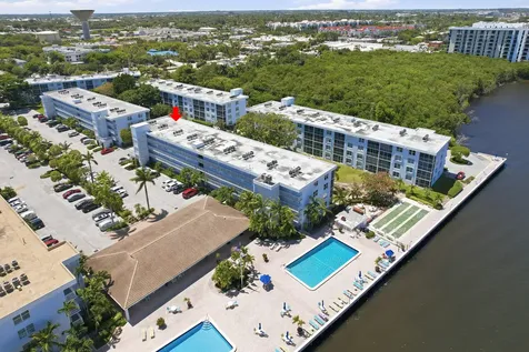 2008 S Federal Highway Boynton Beach FL 33435