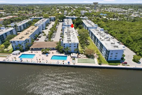 2008 S Federal Highway Boynton Beach FL 33435