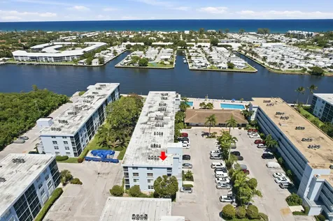 2008 S Federal Highway Boynton Beach FL 33435