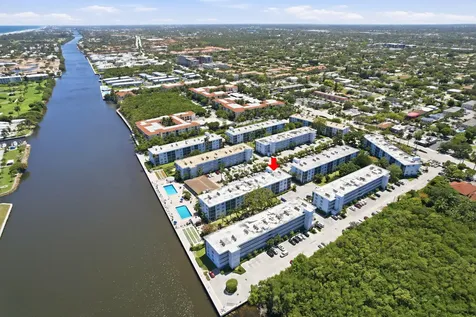 2008 S Federal Highway Boynton Beach FL 33435