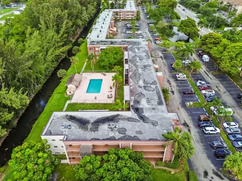 7020 Nova Davie FL 33317