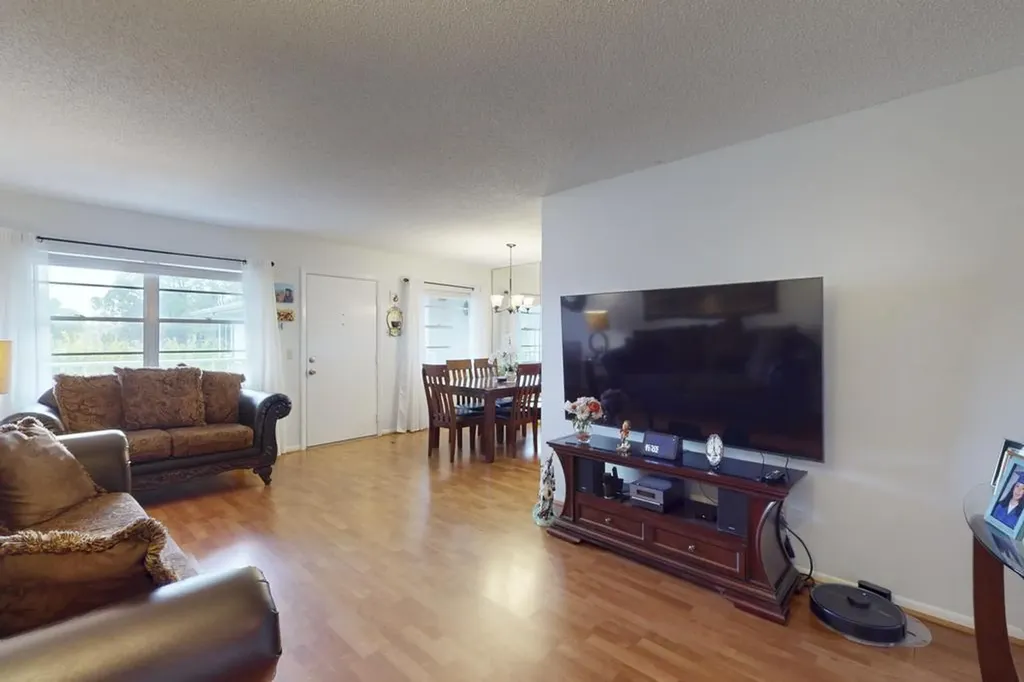 3 Lake Vista Trail Port St Lucie FL 34952