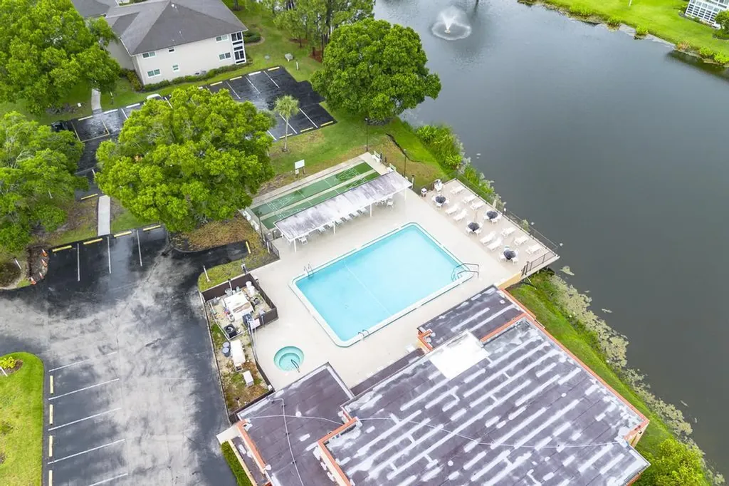 3 Lake Vista Trail Port St Lucie FL 34952