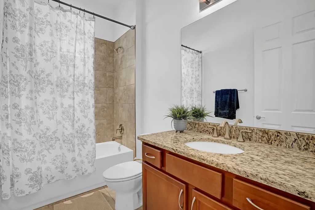 25007 SW Alberti Way Port St Lucie FL 34986