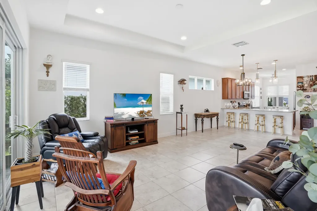 25007 SW Alberti Way Port St Lucie FL 34986