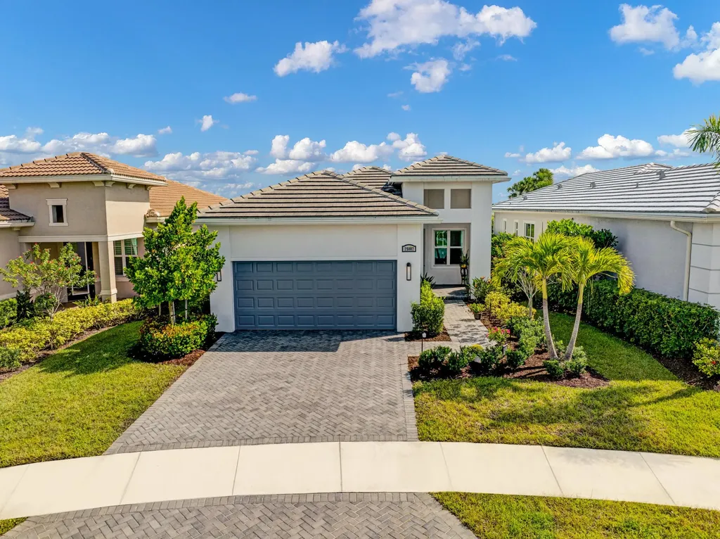 25007 SW Alberti Way Port St Lucie FL 34986