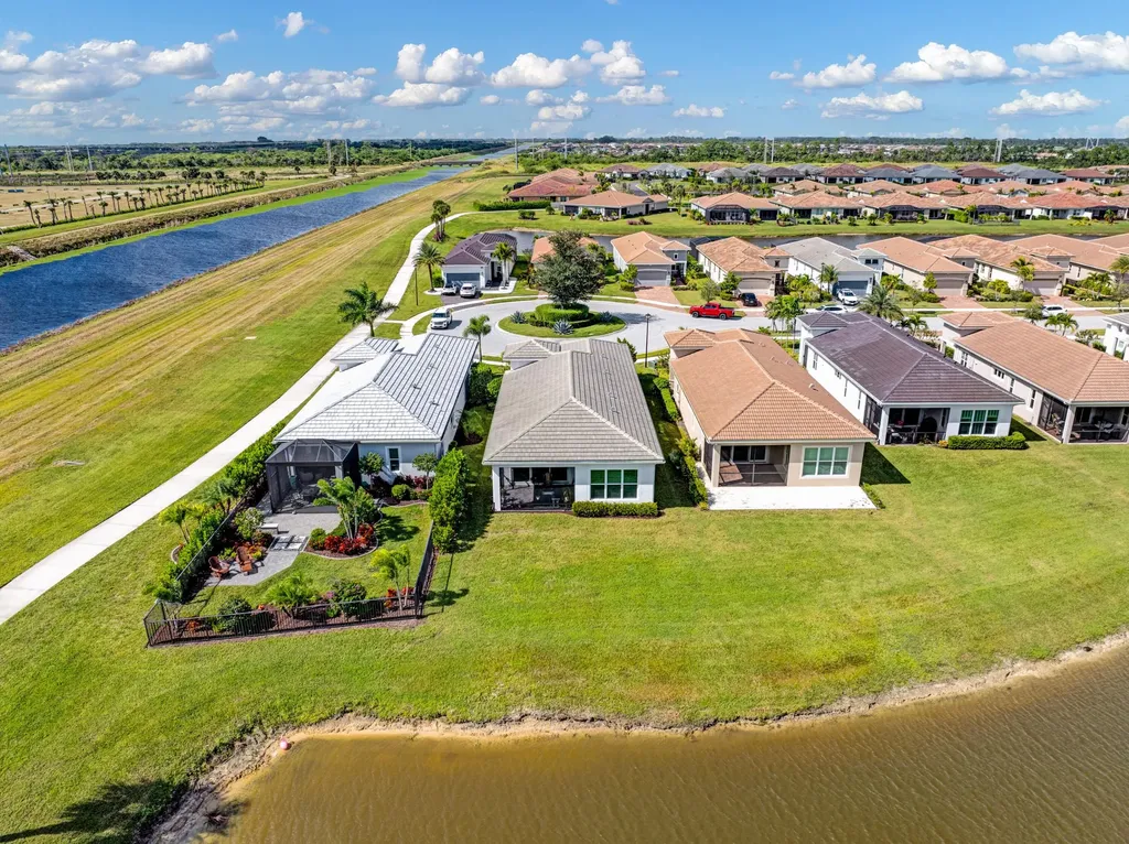 25007 SW Alberti Way Port St Lucie FL 34986