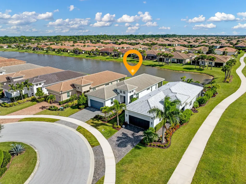 25007 SW Alberti Way Port St Lucie FL 34986
