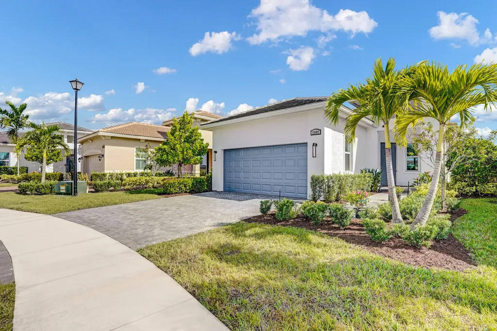 25007 SW Alberti Way Port St Lucie FL 34986