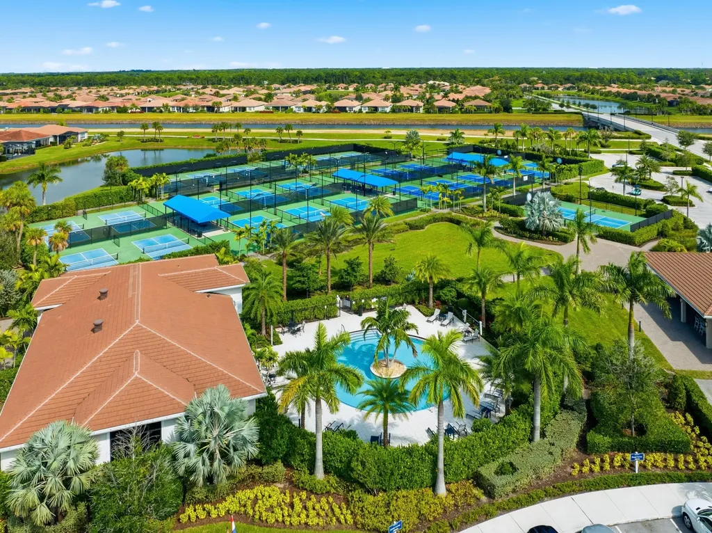 25007 SW Alberti Way Port St Lucie FL 34986