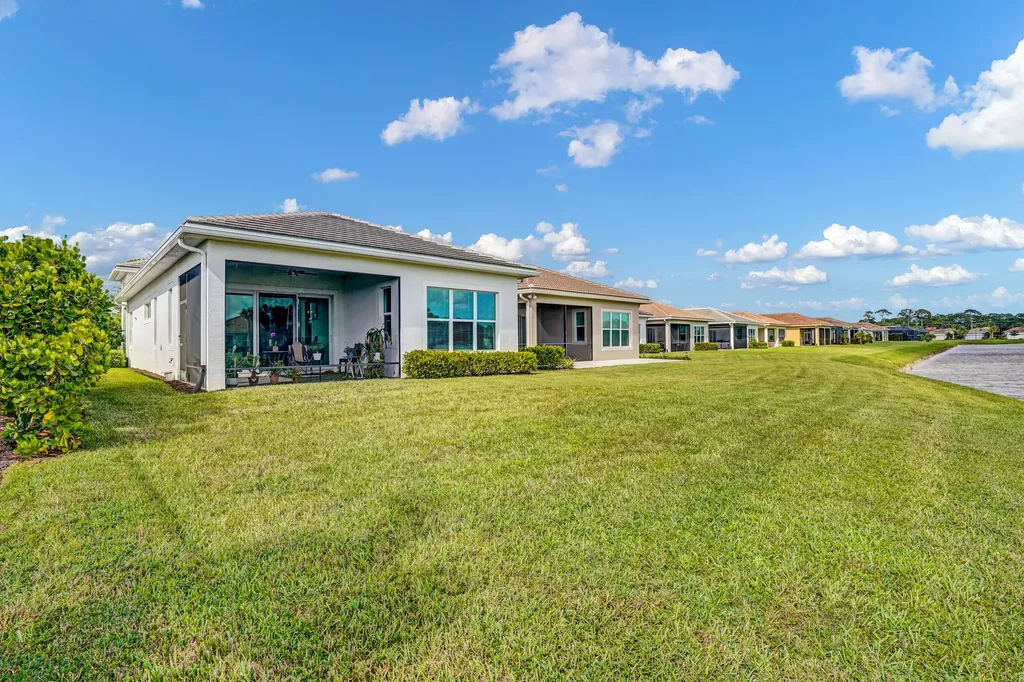 25007 SW Alberti Way Port St Lucie FL 34986