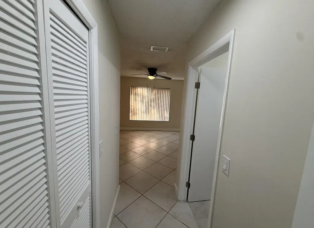 9083 W Highland Pines Drive Palm Beach Gardens FL 33418
