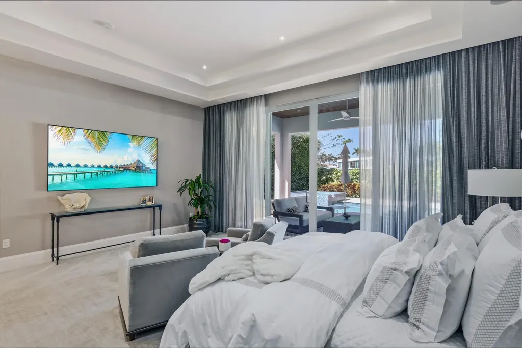 17661 Scarsdale Way Boca Raton FL 33496