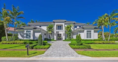 17661 Scarsdale Way Boca Raton FL 33496