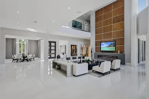 17661 Scarsdale Way Boca Raton FL 33496