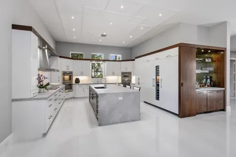 17661 Scarsdale Way Boca Raton FL 33496