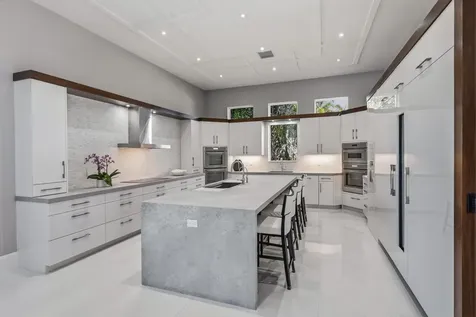 17661 Scarsdale Way Boca Raton FL 33496