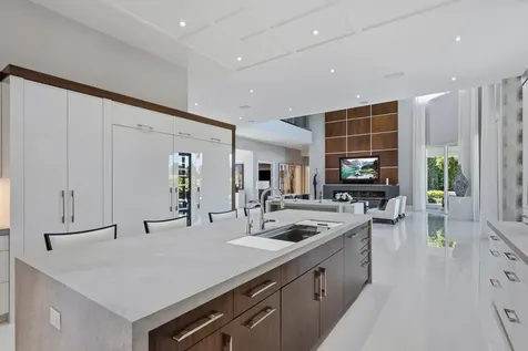 17661 Scarsdale Way Boca Raton FL 33496