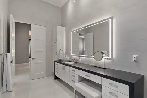 17661 Scarsdale Way Boca Raton FL 33496