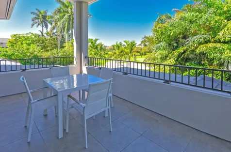 17661 Scarsdale Way Boca Raton FL 33496