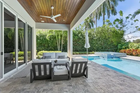 17661 Scarsdale Way Boca Raton FL 33496