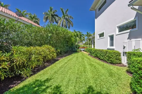 17661 Scarsdale Way Boca Raton FL 33496