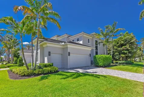 17661 Scarsdale Way Boca Raton FL 33496