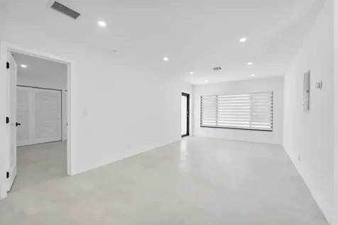 491 SE 19th Pompano Beach FL 33060