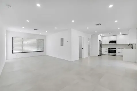 491 SE 19th Pompano Beach FL 33060
