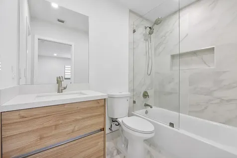 491 SE 19th Pompano Beach FL 33060
