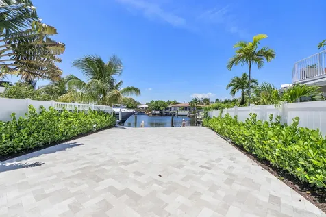 491 SE 19th Pompano Beach FL 33060