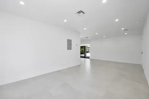 491 SE 19th Pompano Beach FL 33060