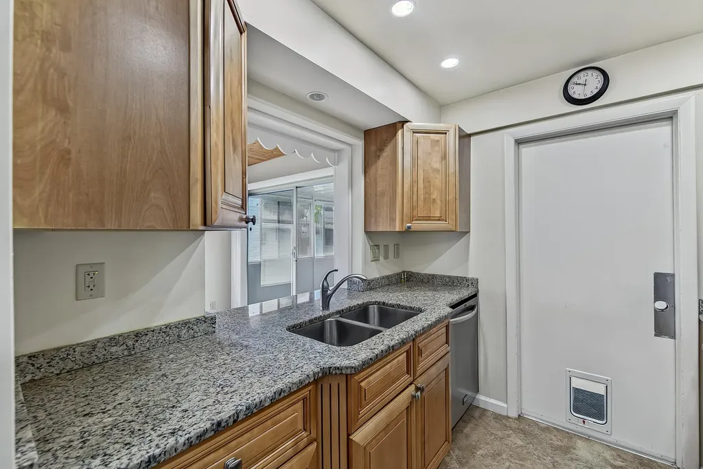 2581 E Golf Boulevard Pompano Beach FL 33064