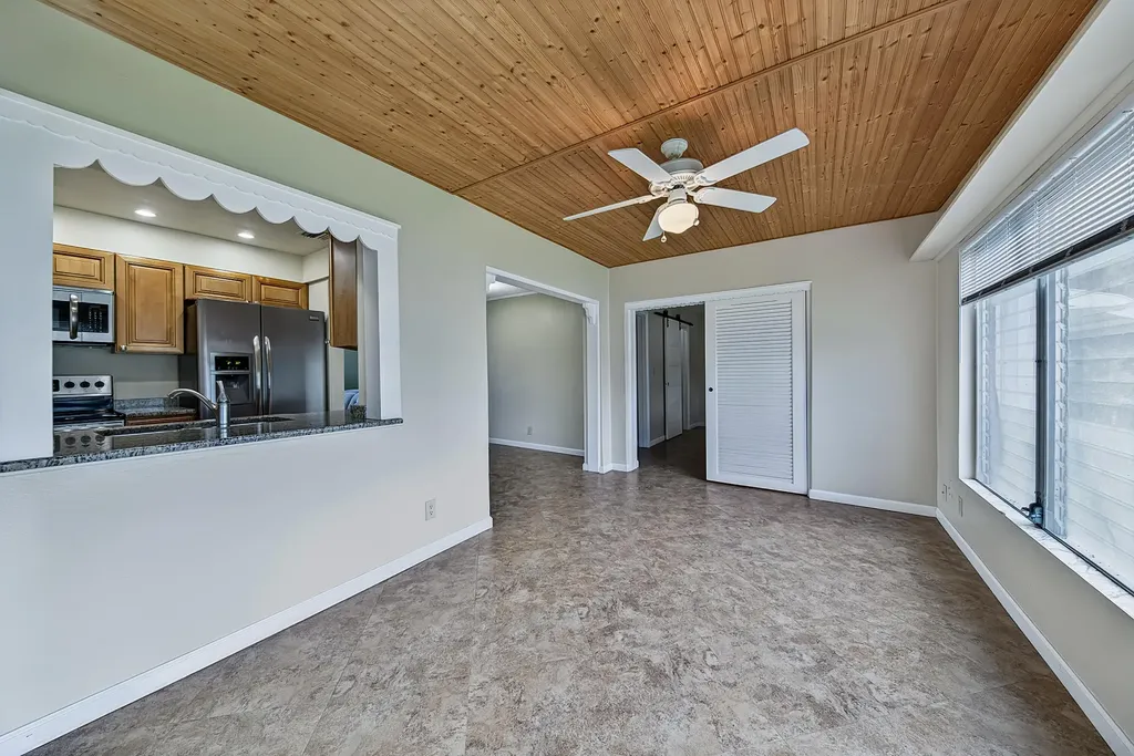 2581 E Golf Boulevard Pompano Beach FL 33064