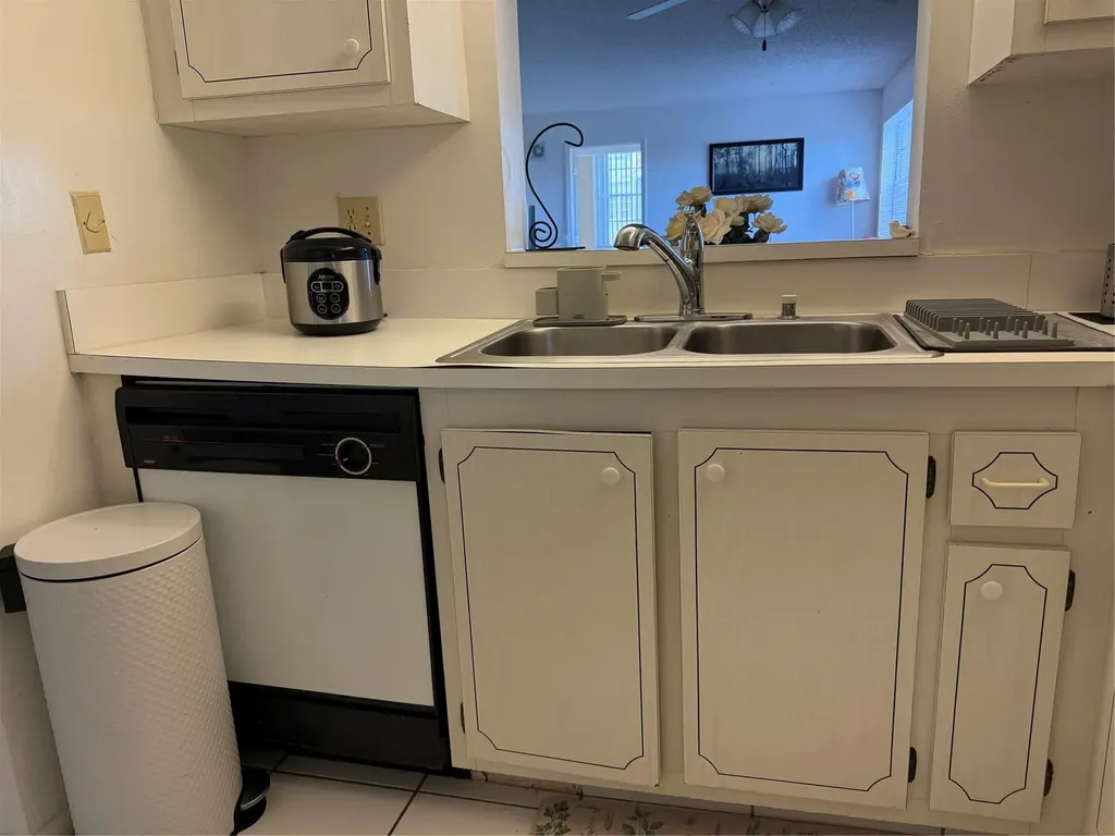 2900 SW 22nd Delray Beach FL 33445