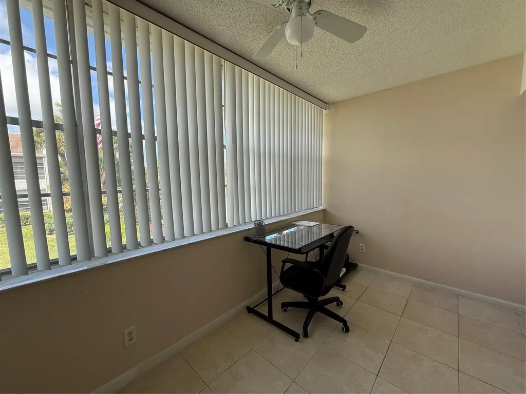 2900 SW 22nd Delray Beach FL 33445