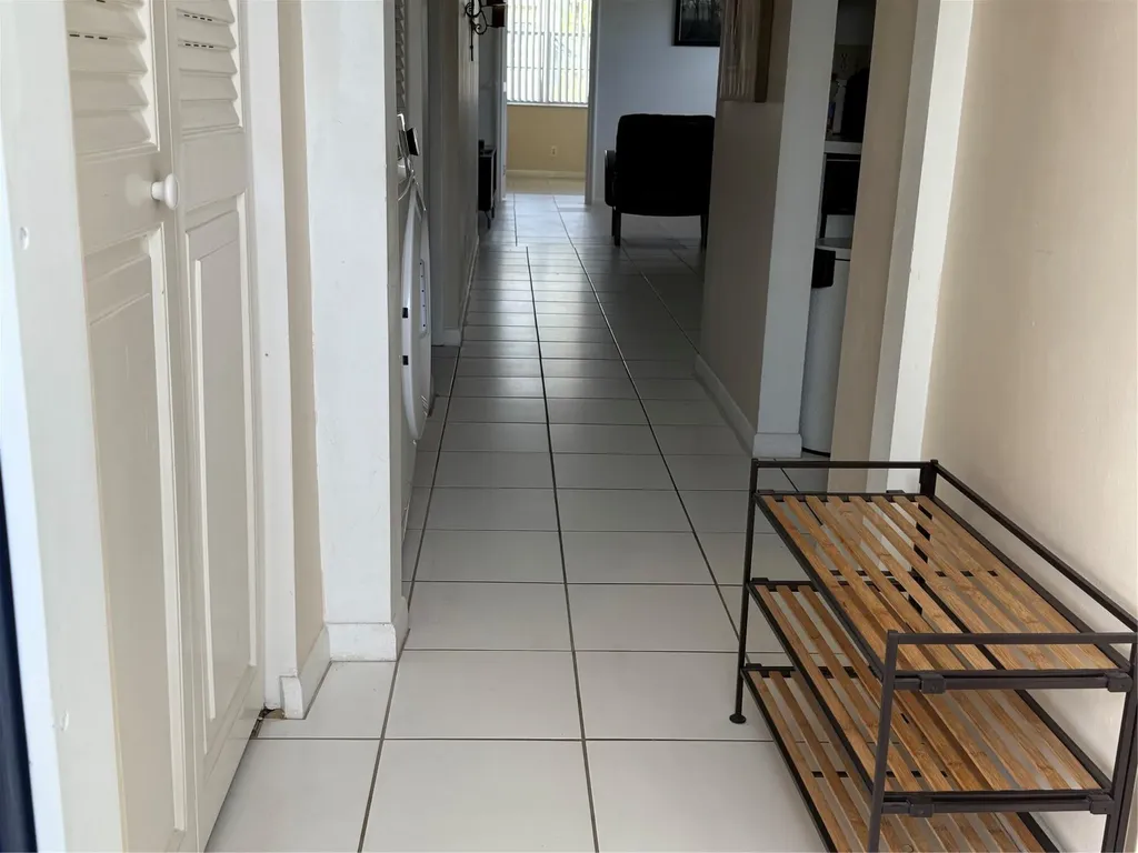 2900 SW 22nd Delray Beach FL 33445