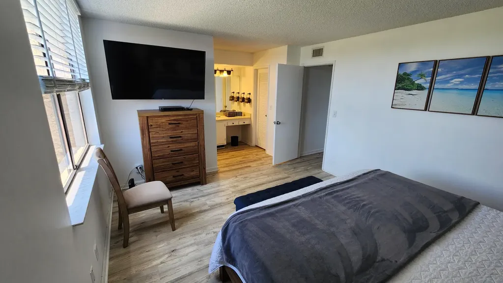 950 Egret Circle Delray Beach FL 33444