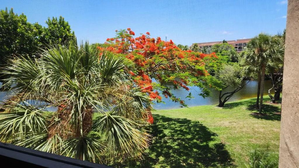950 Egret Circle Delray Beach FL 33444