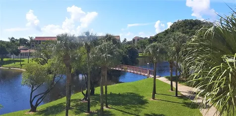 950 Egret Circle Delray Beach FL 33444
