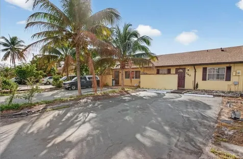 540 NW 43rd Deerfield Beach FL 33064