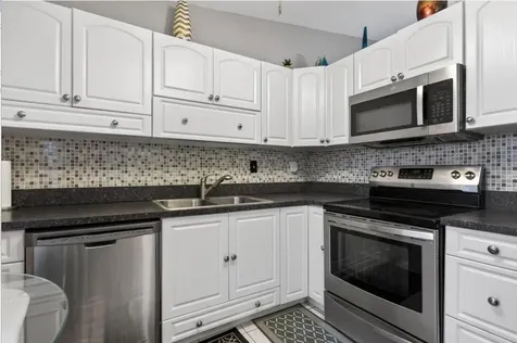 540 NW 43rd Deerfield Beach FL 33064