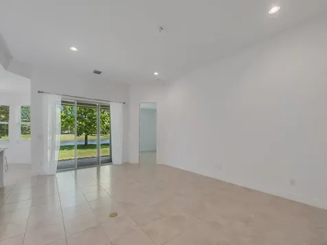 6087 Scott Story Way Vero Beach FL 32967